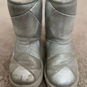 Classic short ii deals metallic patchwork boot